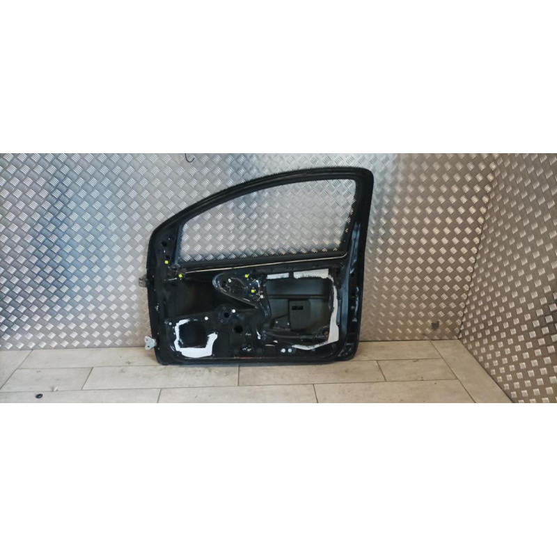 Porte avant droit PEUGEOT 107 PHASE 2 d’occasion