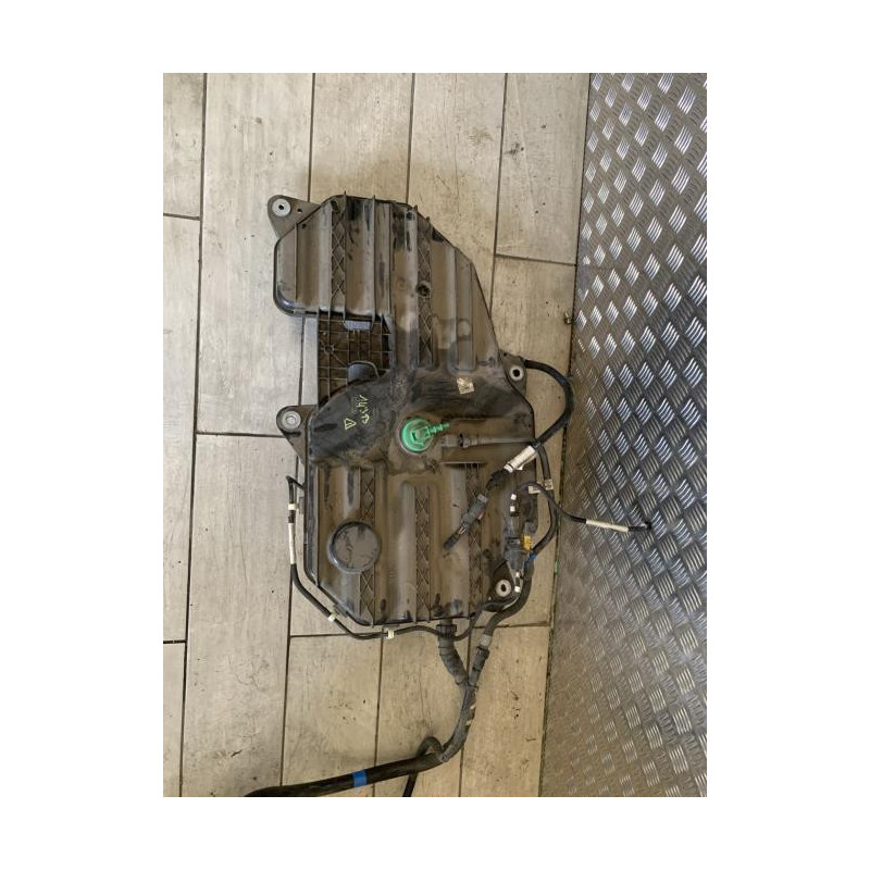 Reservoir AdBlue RENAULT MEGANE 4 PHASE 1 d’occasion