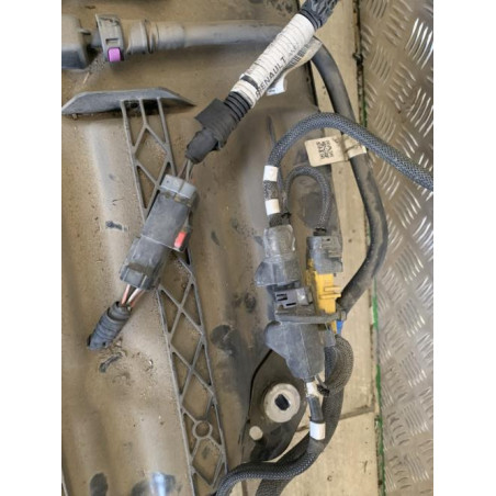 Reservoir AdBlue RENAULT MEGANE 4 PHASE 1 d’occasion