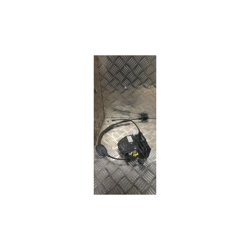 Serrure avant gauche RENAULT CLIO 4 PHASE 1 d’occasion