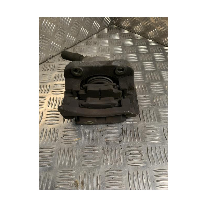 Etrier avant gauche (freinage) RENAULT TWINGO 2 PHASE 1 d’occasion