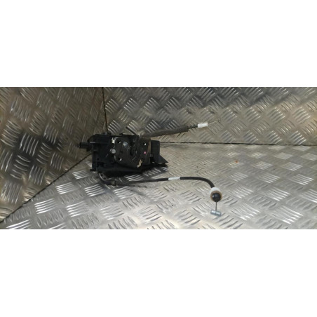 Serrure avant droit PEUGEOT 308 2 SW PHASE 1 BREAK d’occasion