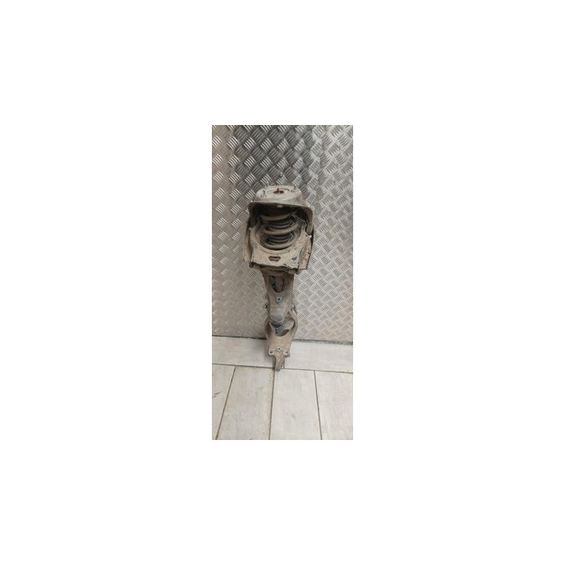 Bras de suspension superieur avant droit PEUGEOT 407 PHASE 1 BREAK d’occasion