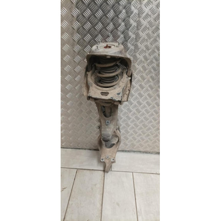 Bras de suspension superieur avant droit PEUGEOT 407 PHASE 1 BREAK d’occasion
