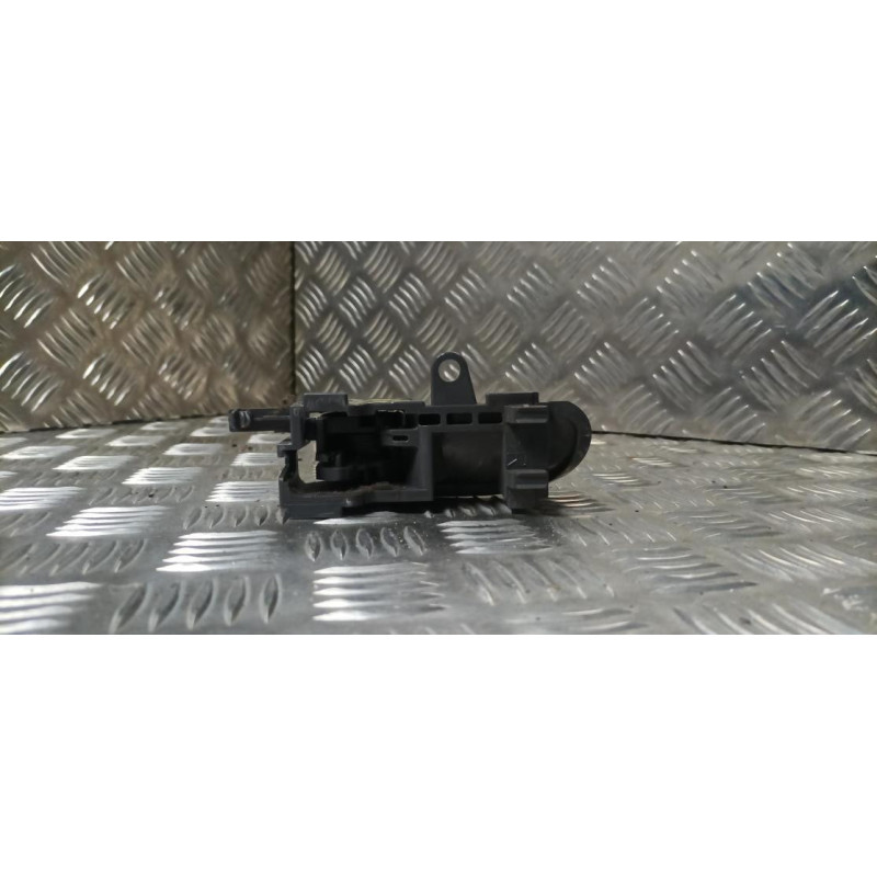 Poignee interieur avant droit PEUGEOT 107 PHASE 2 d’occasion