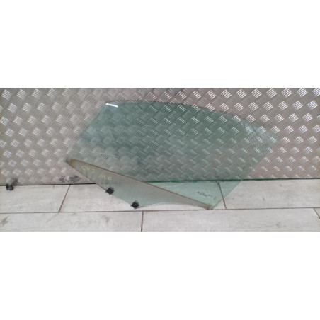 Vitre avant droit CITROEN C4 2 PHASE 1 d’occasion