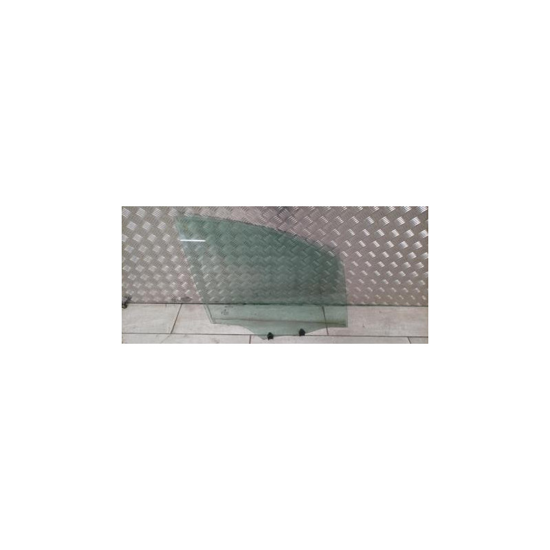 Vitre avant droit PEUGEOT 208 1 PHASE 2 d’occasion