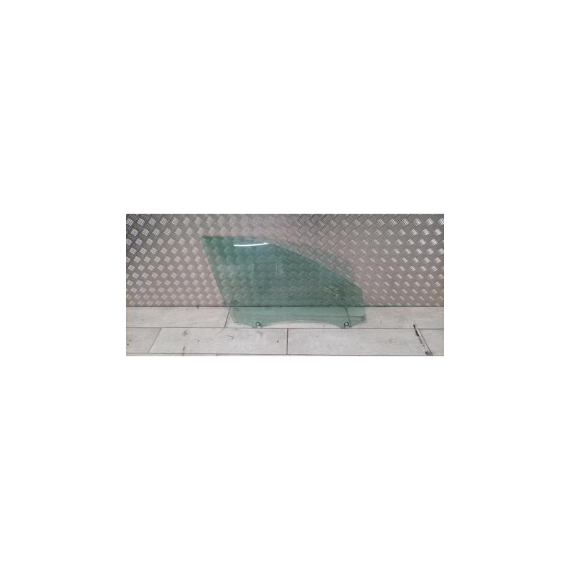 Vitre avant droit RENAULT LAGUNA 2 PHASE 1 d’occasion