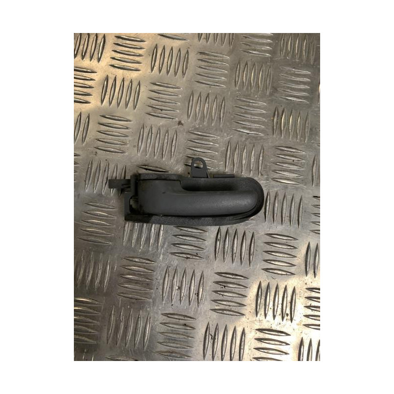 Poignee interieur avant gauche PEUGEOT 107 PHASE 2 d’occasion