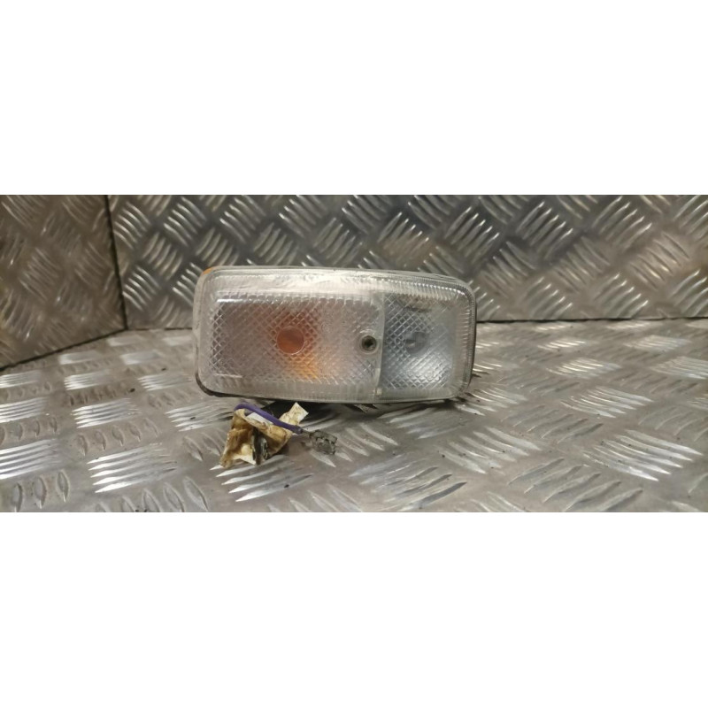 Repetiteur clignotant avant droit  (Feux) PEUGEOT J7 d’occasion
