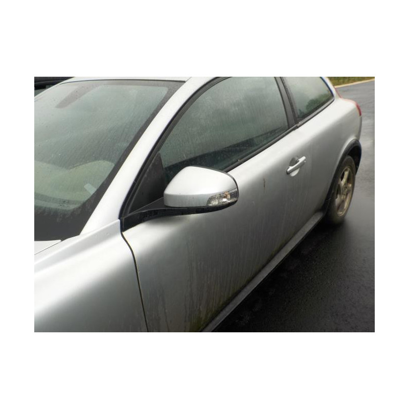 Enjoliveur anti brouillard VOLVO C 30 PHASE 2 d’occasion
