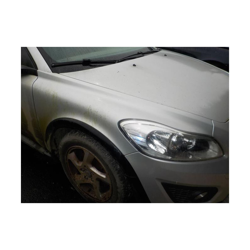 Enjoliveur anti brouillard VOLVO C 30 PHASE 2 d’occasion