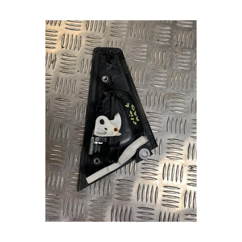 Support poignee porte arriere droite RENAULT CLIO 4 PHASE 2 d’occasion