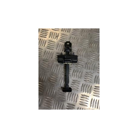 Tirant de porte arriere droit RENAULT CLIO 4 PHASE 2 d’occasion