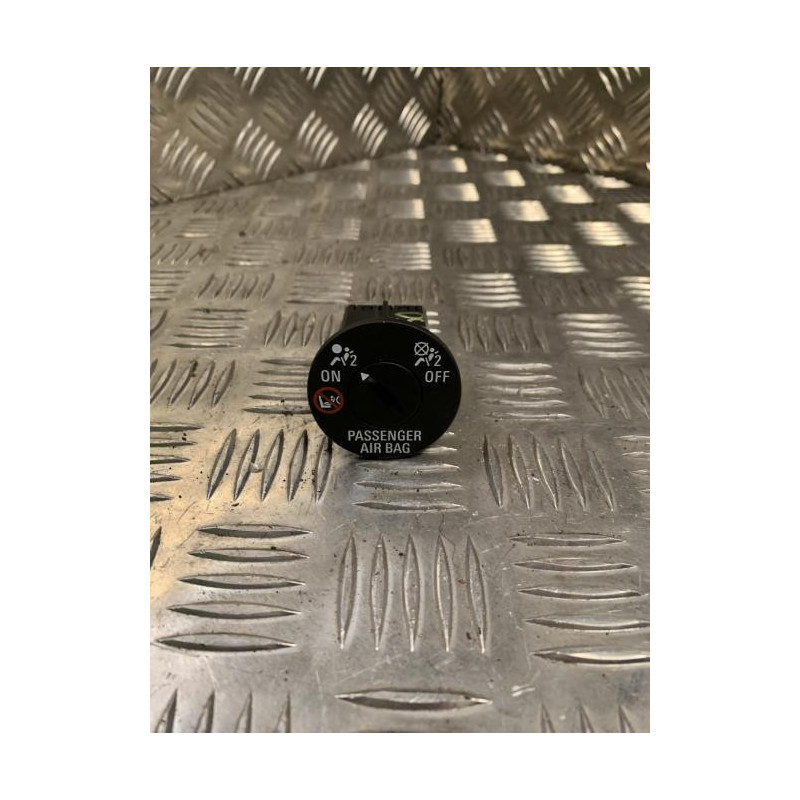 Commande de condamnation air bag OPEL ASTRA J PHASE 2 d’occasion