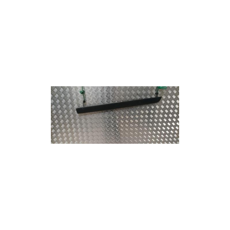 Baguette de porte avant droite RENAULT  d’occasion