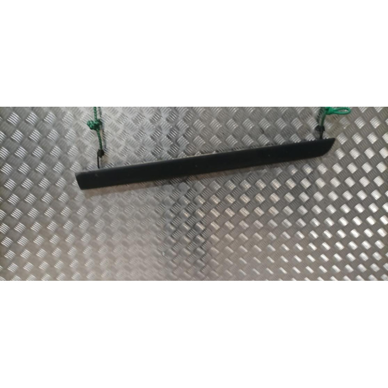 Baguette de porte avant droite RENAULT  d’occasion