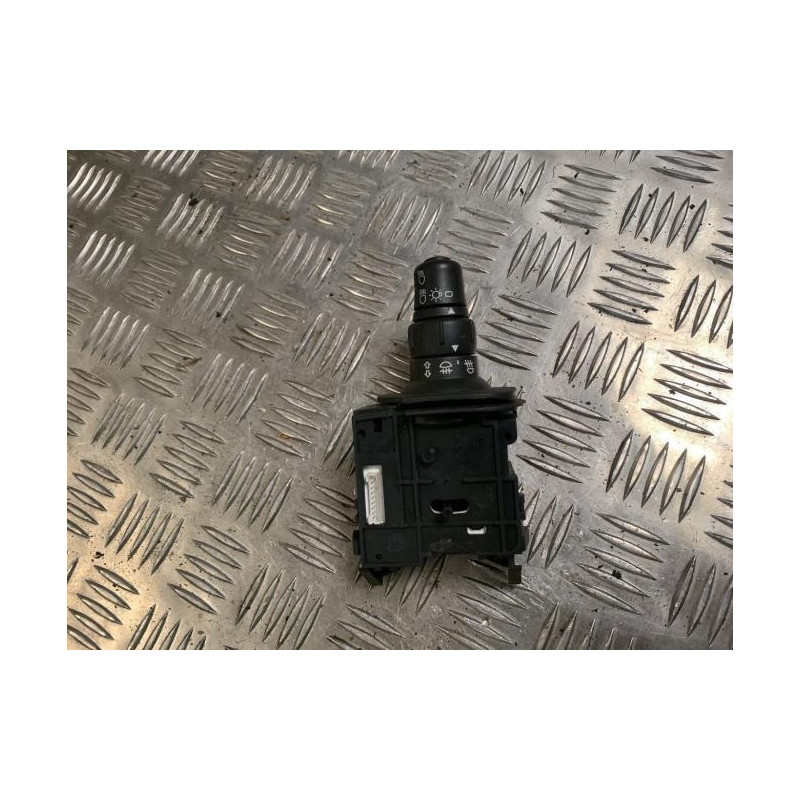 Commodo phare RENAULT SCENIC 2 PHASE 1 d’occasion