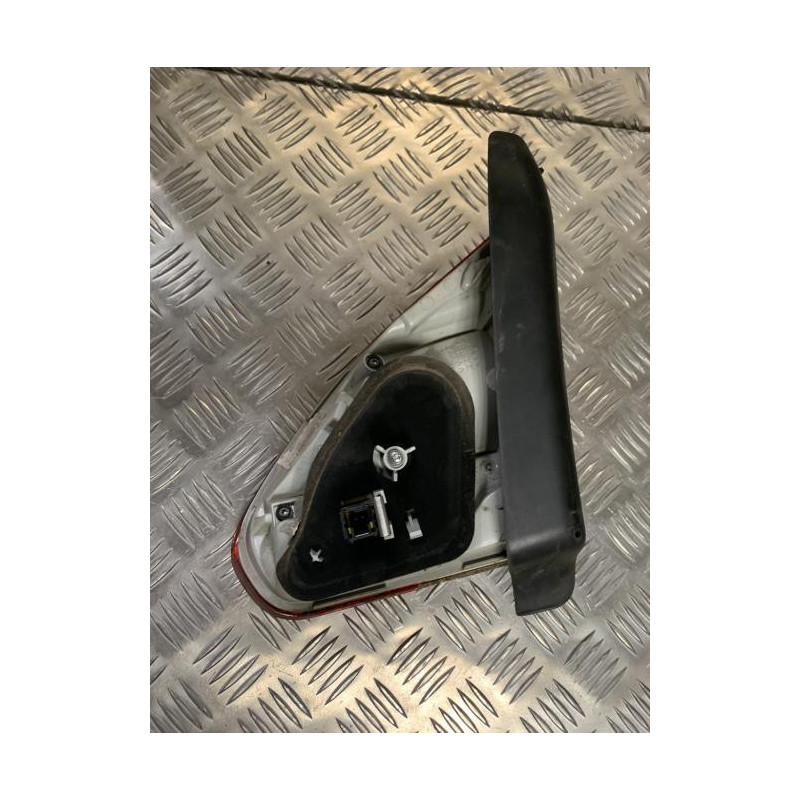 Feu arriere secondaire gauche (feux) PEUGEOT 2008 1 PHASE 1 d’occasion