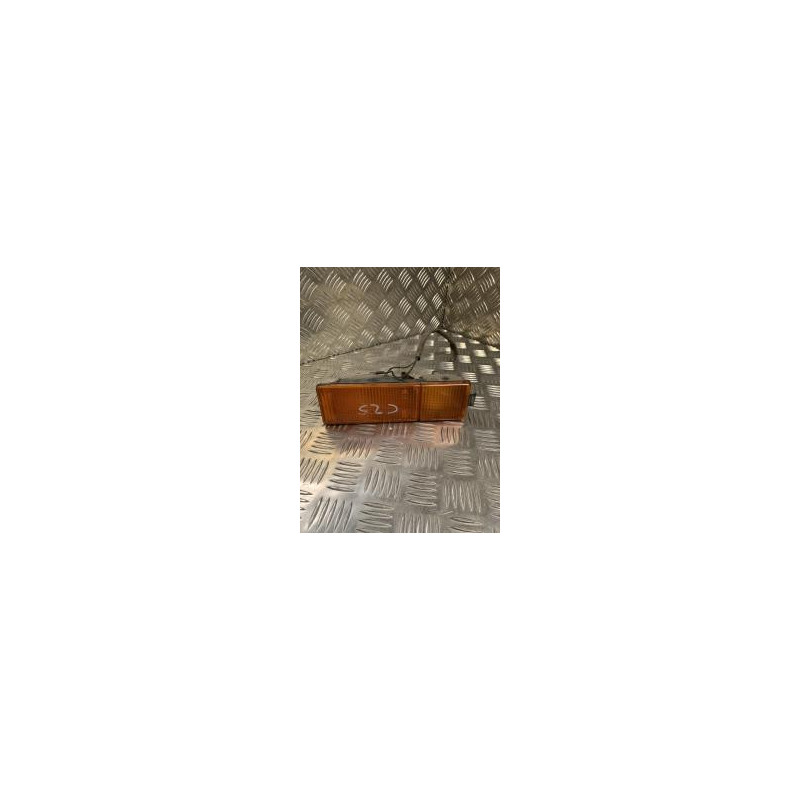 Optique avant secondaire droit (feux)(clignotant) CITROEN C25 PHASE 1 d’occasion