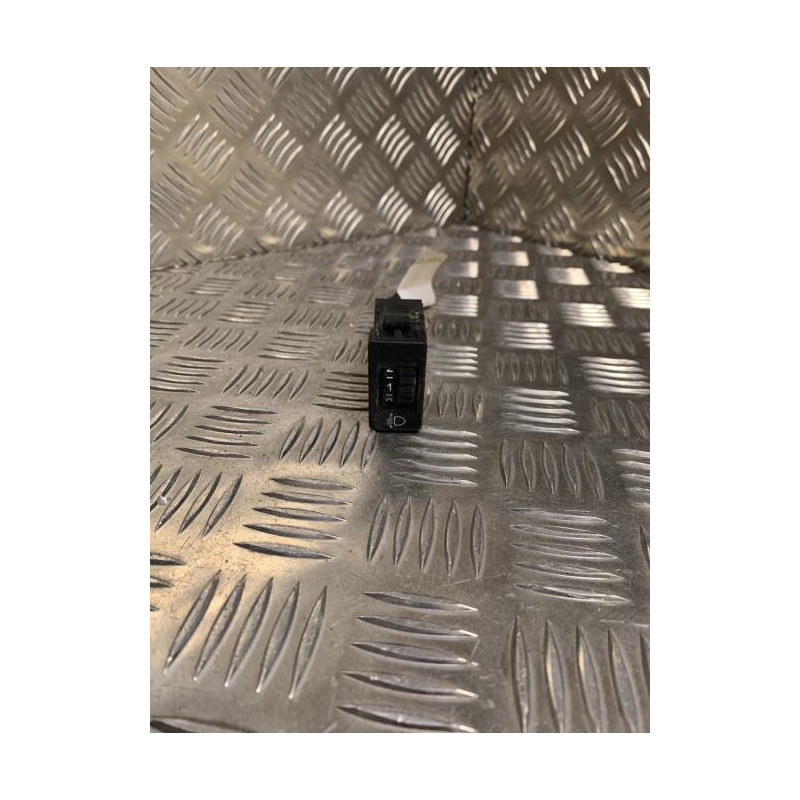 Commande de reglage hauteur de phare PEUGEOT 2008 1 PHASE 1 d’occasion