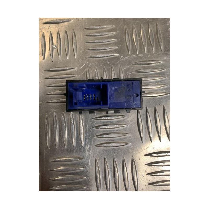 Bouton/Interrupteur PEUGEOT 2008 1 PHASE 1 d’occasion