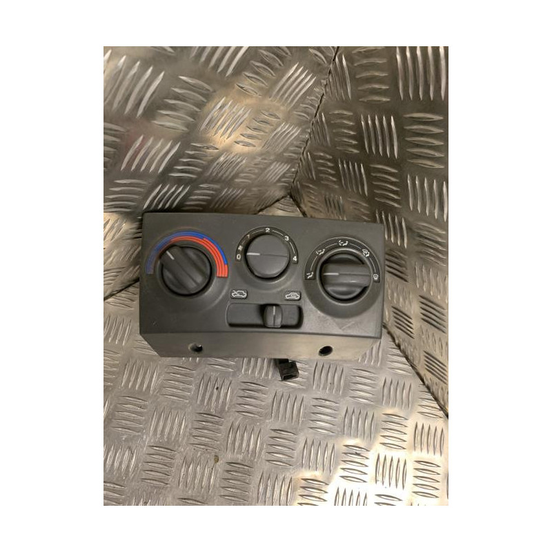 Commande chauffage FIAT PUNTO 1 PHASE 1 d’occasion