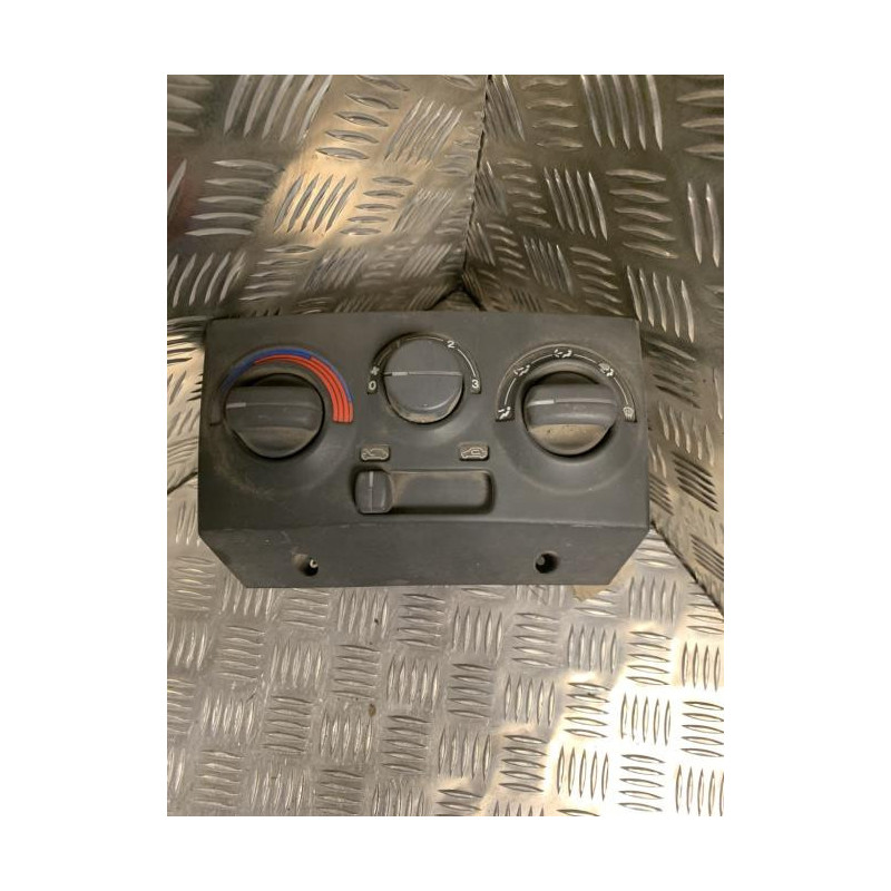 Commande chauffage FIAT PUNTO 1 PHASE 1 d’occasion
