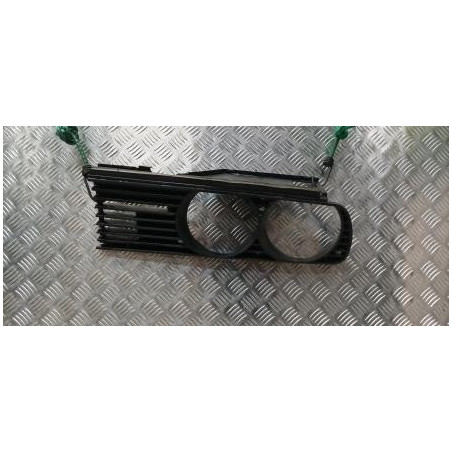 Grille de calandre gauche BMW SERIE 3 E30 d’occasion