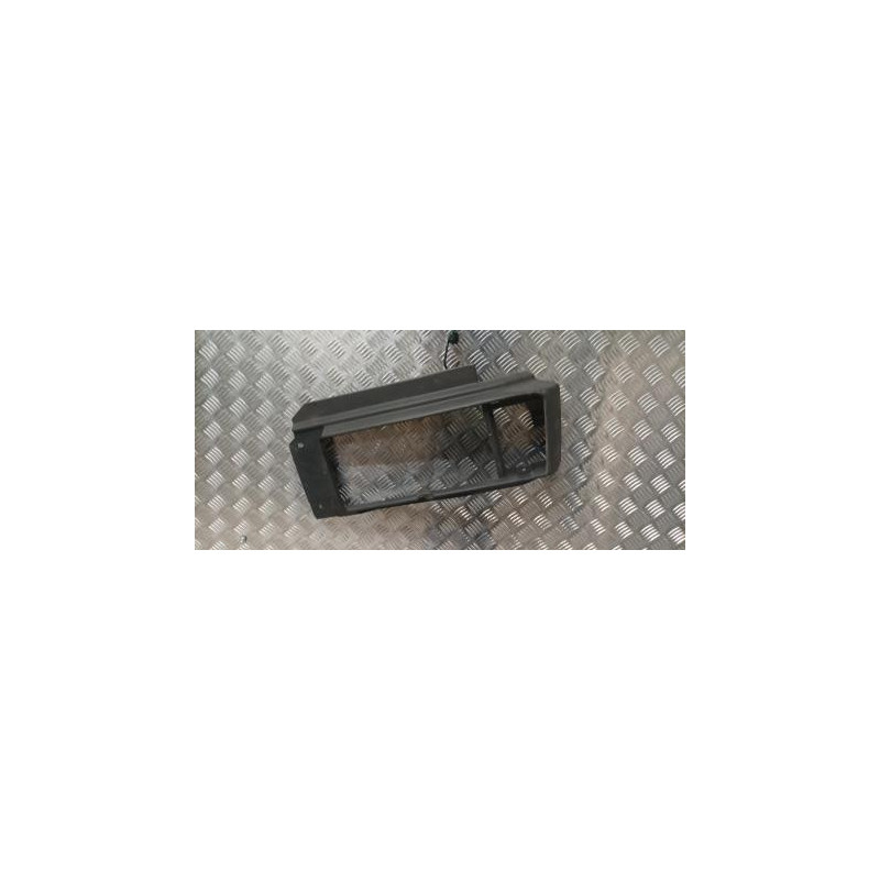 Calandre gauche RENAULT MASTER 1 PHASE 1 d’occasion