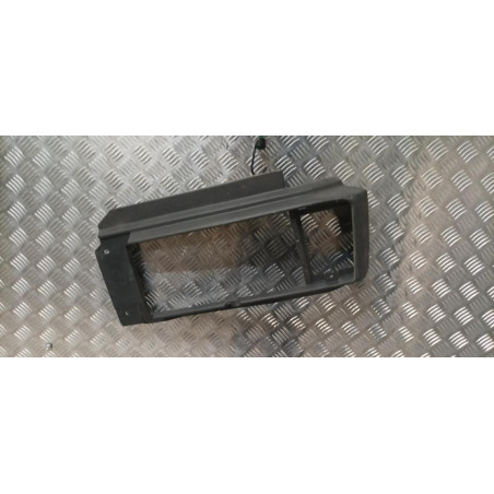 Calandre gauche RENAULT MASTER 1 PHASE 1 d’occasion