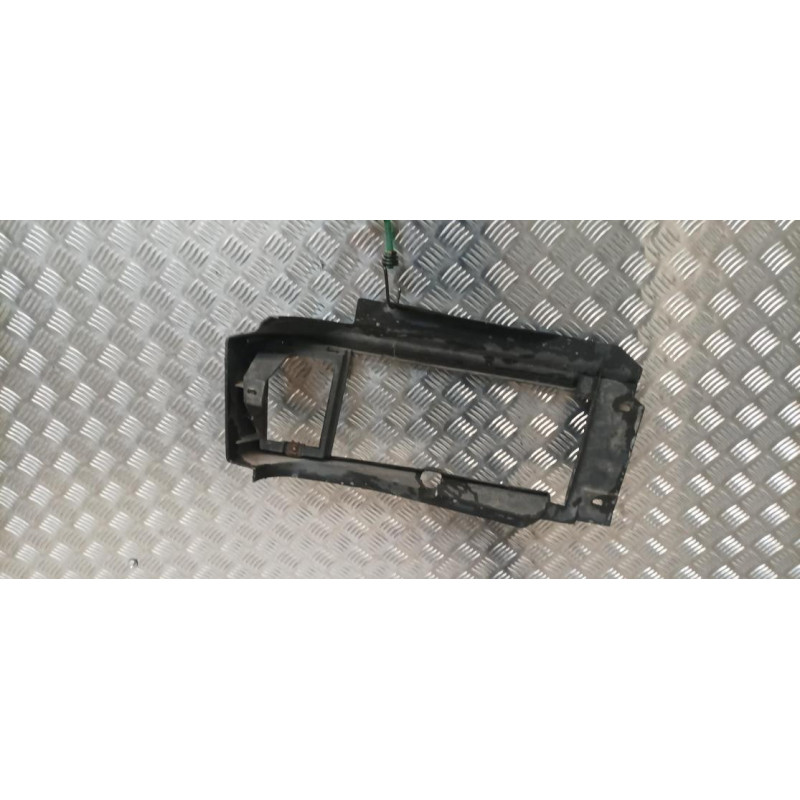 Calandre gauche RENAULT MASTER 1 PHASE 1 d’occasion