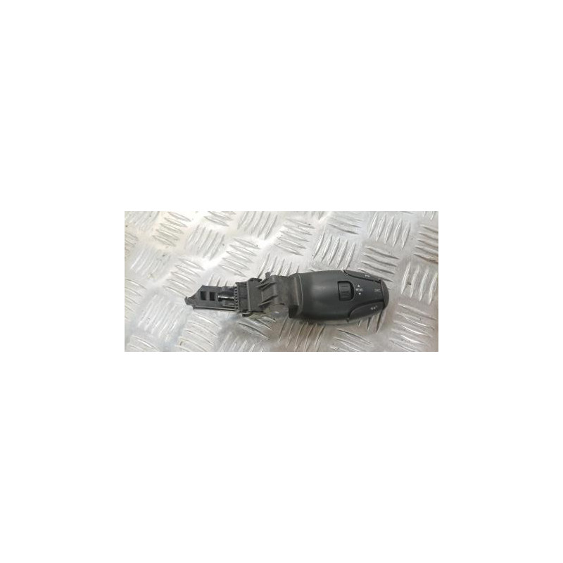 Commande autoradio PEUGEOT 206 PHASE 2 d’occasion