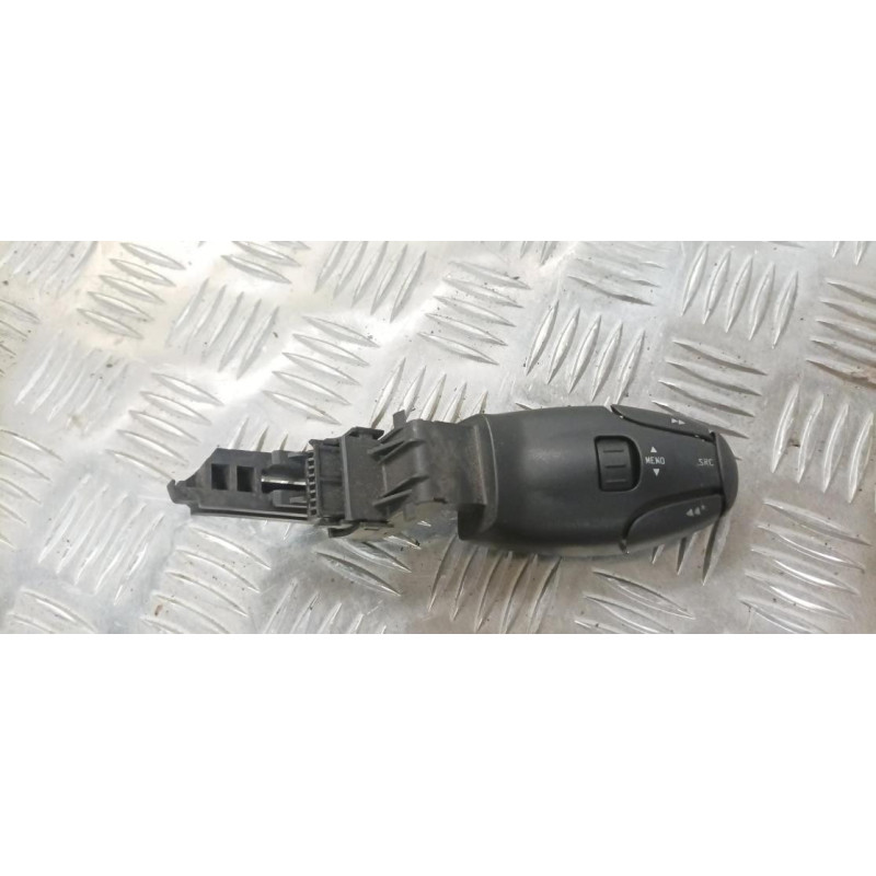 Commande autoradio PEUGEOT 206 PHASE 2 d’occasion