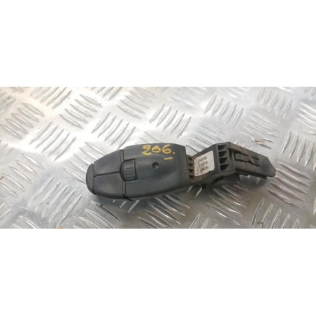 Commande autoradio PEUGEOT 206 PHASE 2 d’occasion