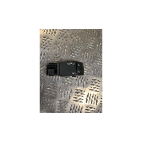 Commande autoradio RENAULT LAGUNA 2 PHASE 1 BREAK d’occasion