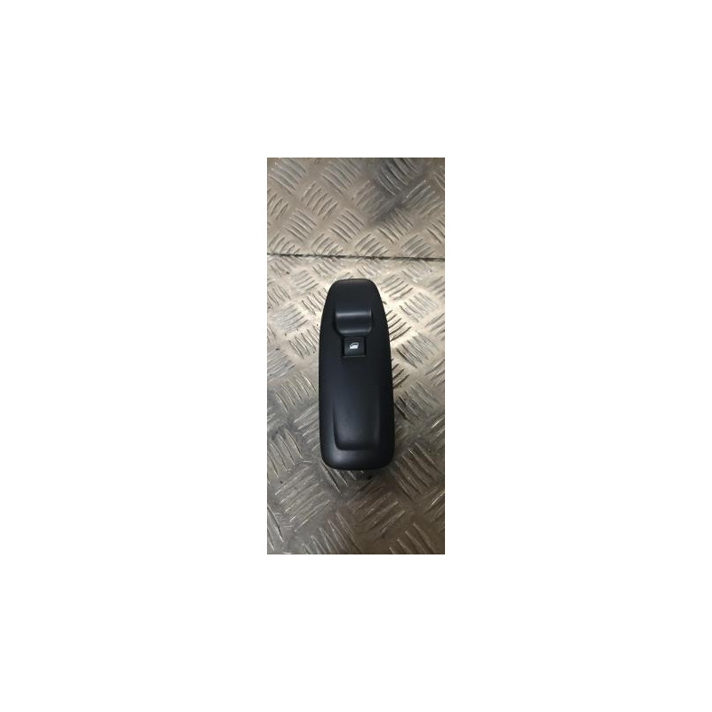 Interrupteur de leve vitre avant droit PEUGEOT 2008 1 PHASE 1 d’occasion