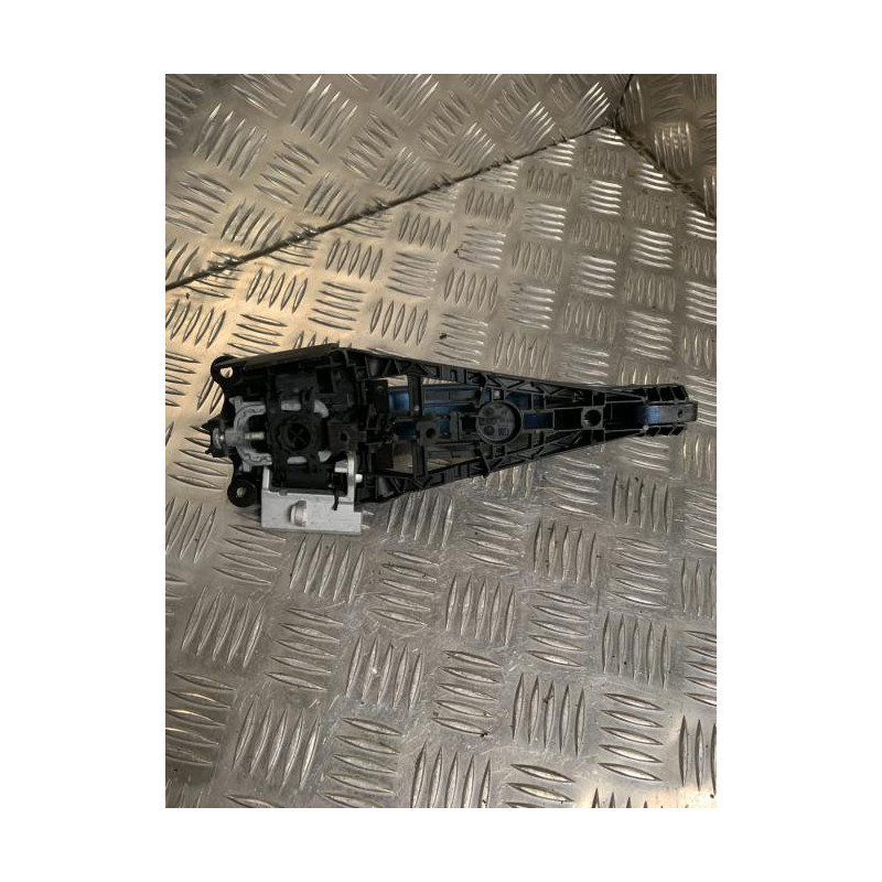 Poignee porte avant droit OPEL ASTRA J PHASE 2 d’occasion