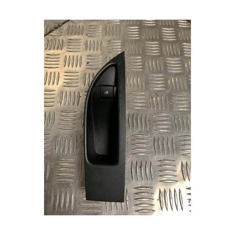 Interrupteur de leve vitre arriere droit OPEL ASTRA J PHASE 2 d’occasion