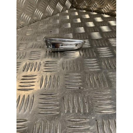Repetiteur clignotant avant droit  (Feux) OPEL ASTRA J PHASE 2 d’occasion