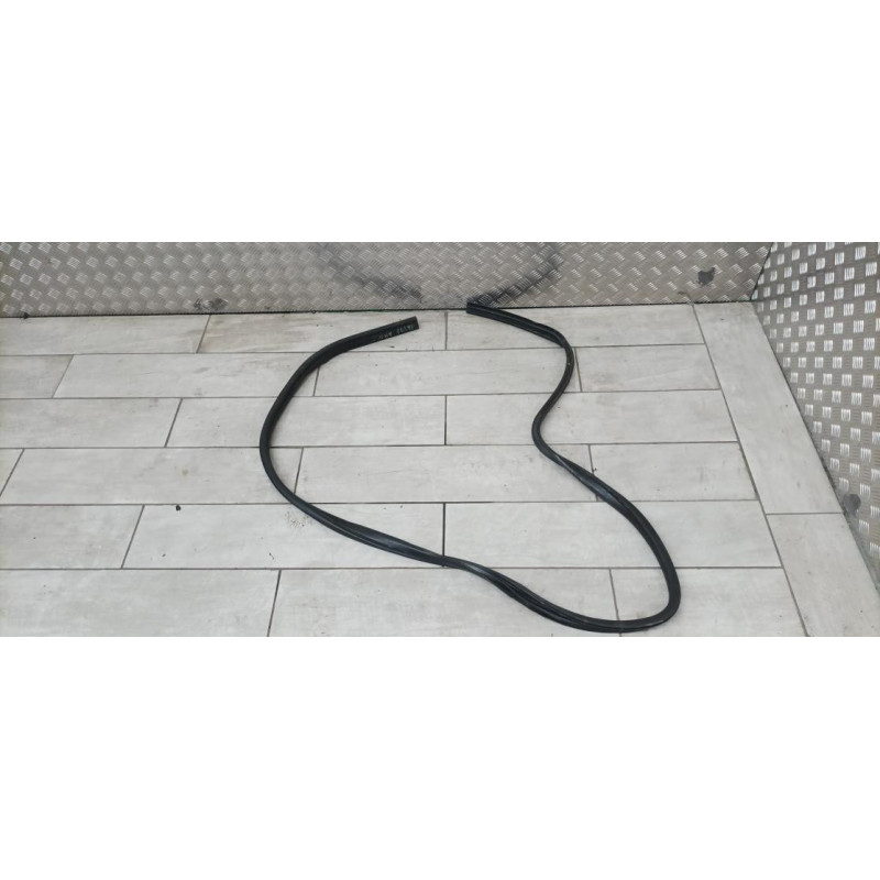 Joint de porte arriere gauche FORD C-MAX 1 PHASE 2 d’occasion