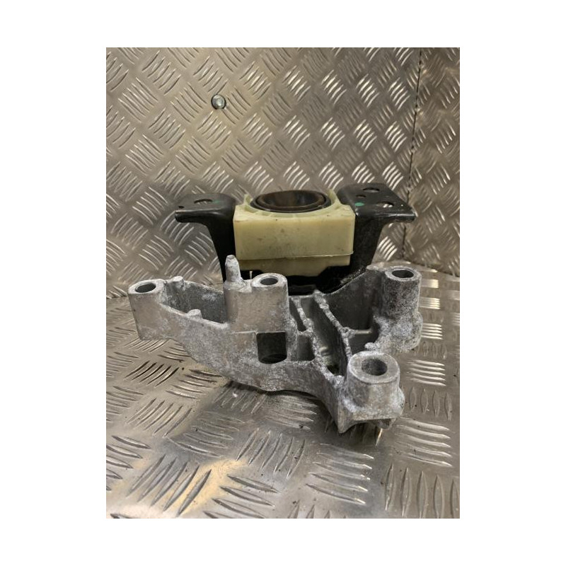 Support moteur droit RENAULT KANGOO 2 PHASE 2 d’occasion