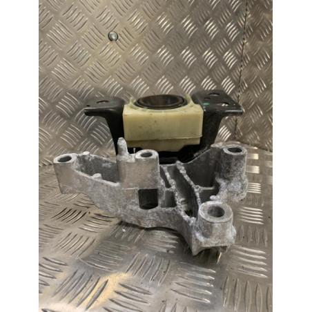 Support moteur droit RENAULT KANGOO 2 PHASE 2 d’occasion