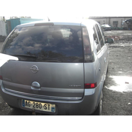Vitre avant droit OPEL 1.7 CDTI 100 16V d’occasion