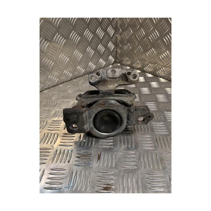 Support moteur droit PEUGEOT 207 PHASE 1 BREAK d’occasion