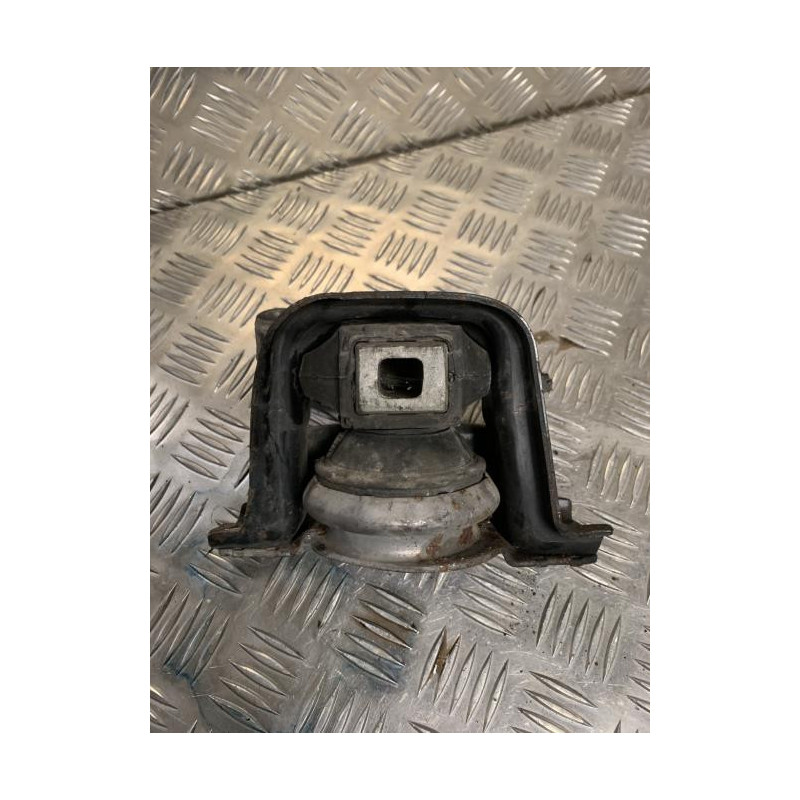 Support moteur droit PEUGEOT 207 PHASE 1 BREAK d’occasion