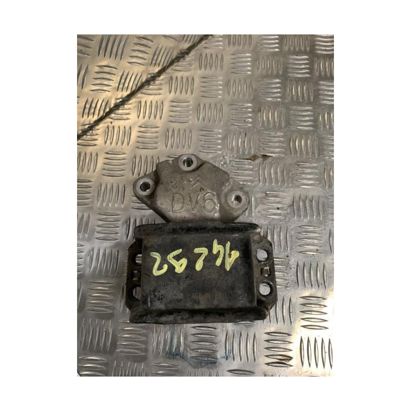 Support moteur droit CITROEN C4 2 d’occasion