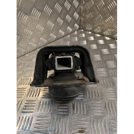 Support moteur droit CITROEN C4 2 d’occasion