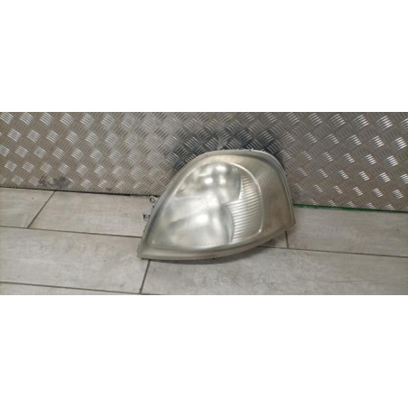 Optique avant principal gauche (feux)(phare) RENAULT MASTER 2 PHASE 2 d’occasion
