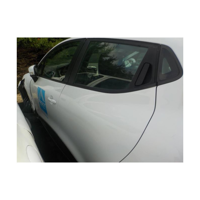 Porte avant droit RENAULT CLIO 4 PHASE 1 d’occasion